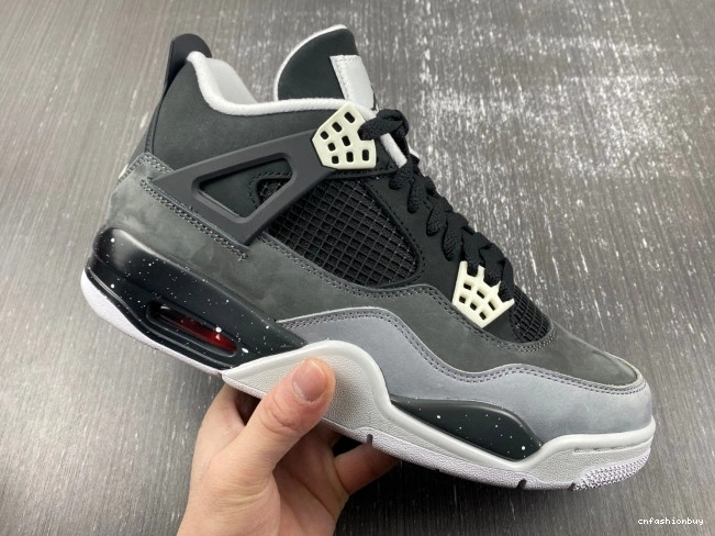 4 626969-030 Fear Jordan (2013) Pack Retro 0918